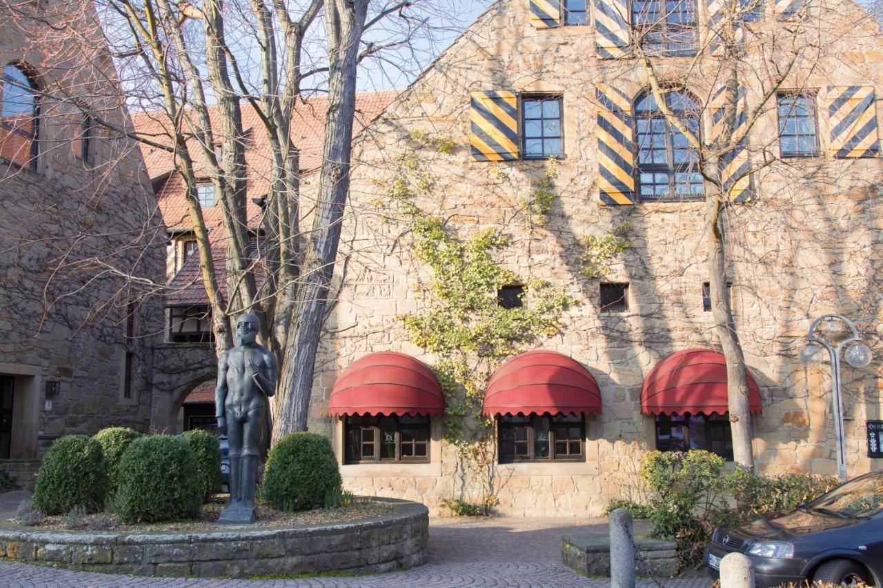 Herzogskelter Restaurant Hotel Гюглинген Экстерьер фото